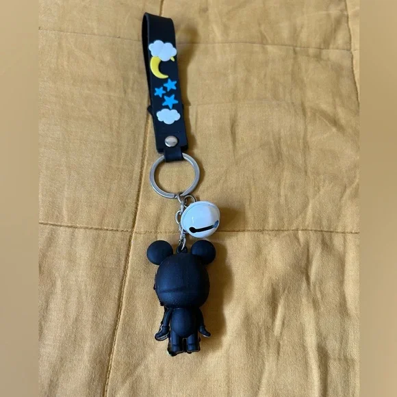 Mickey Mouse Keychain Bag Charm - Picture 2 of 2